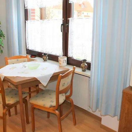 Apartment Haus Iris - Whg. 1 Zentrale Lage, Auch Fur Kurzaufenthalte Geeignet - #2669